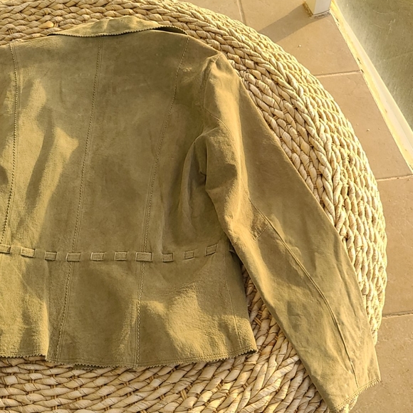 Green suede jacket - Picture 9 of 10